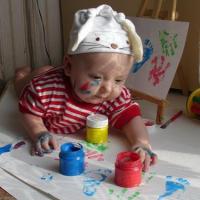Как научить ребенка рисовать?