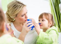 как правильно промывать нос ребенку