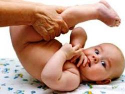 массаж для новорожденных при запорах
